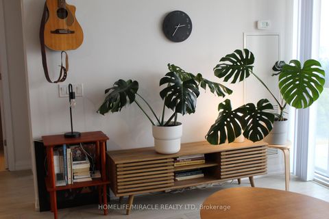 Photo 7 at 505 - 7895 Jane Street, Concord, Vaughan