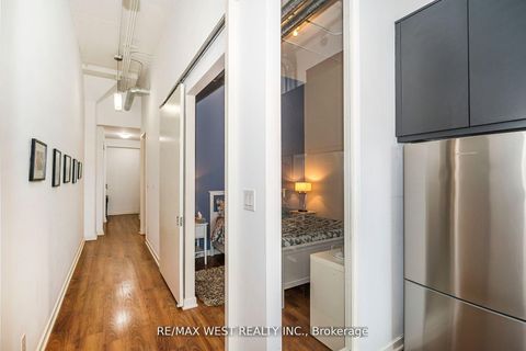 Photo 31 at 333 - 380 Macpherson Avenue, Casa Loma, Toronto