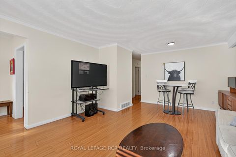 Photo 7 at 398 Connaught Avenue, Newtonbrook West, Toronto