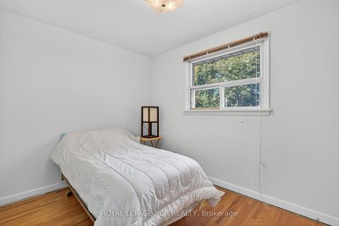 Photo 20 at 398 Connaught Avenue, Newtonbrook West, Toronto