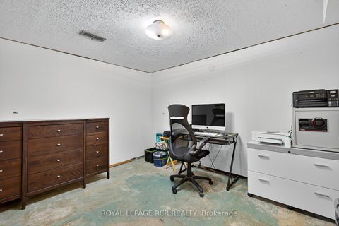 Photo 28 at 398 Connaught Avenue, Newtonbrook West, Toronto