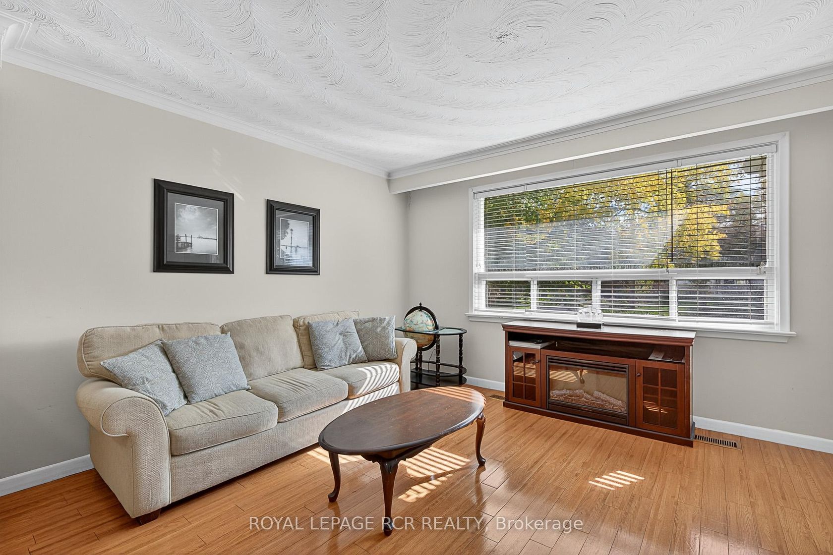 Photo 11 at 398 Connaught Avenue, Newtonbrook West, Toronto Photo 11 at 398 Connaught Avenue, Newtonbrook West, Toronto