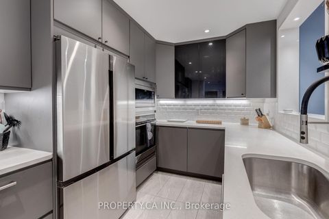 Photo 7 at 1605 - 880 Grandview Way, Willowdale East, Toronto