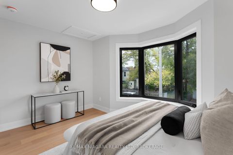 Photo 27 at 853 Sammon Avenue, Lumsden, Toronto
