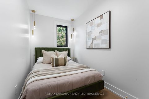 Photo 30 at 853 Sammon Avenue, Lumsden, Toronto
