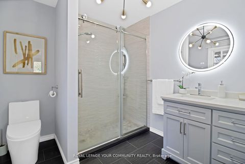 Photo 24 at 651 Burnhamthorpe Road, West Deane, Toronto