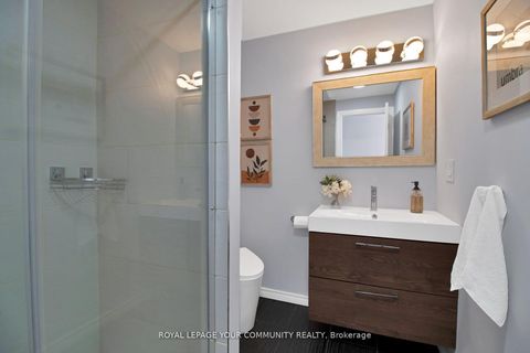 Photo 28 at 651 Burnhamthorpe Road, West Deane, Toronto