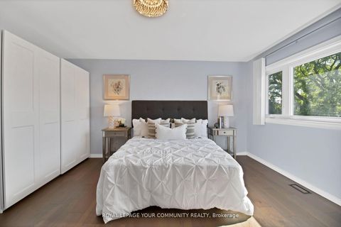 Photo 30 at 651 Burnhamthorpe Road, West Deane, Toronto
