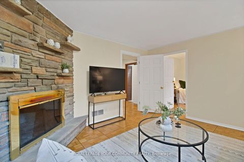 Photo 36 at 651 Burnhamthorpe Road, West Deane, Toronto