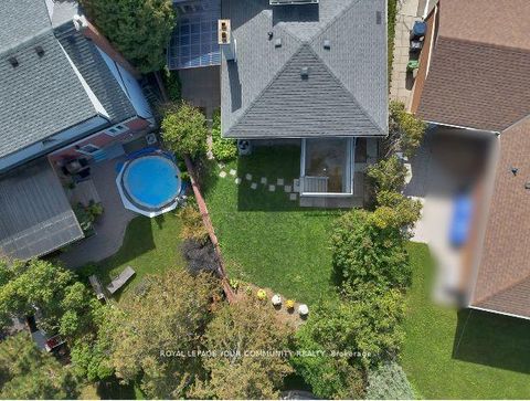 Photo 46 at 651 Burnhamthorpe Road, West Deane, Toronto