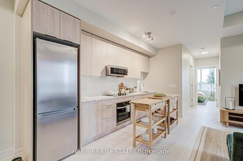 Photo 6 at 413 - 2501 Saw Whet Boulevard, GA Glen Abbey, Oakville