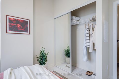 Photo 14 at 413 - 2501 Saw Whet Boulevard, GA Glen Abbey, Oakville