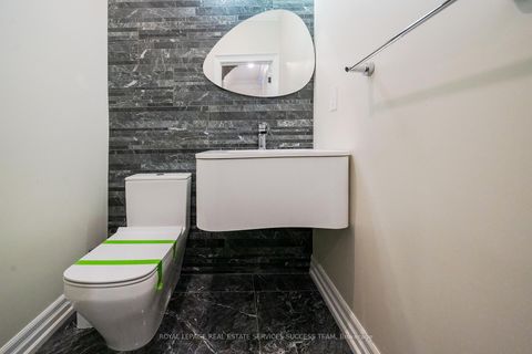 Photo 17 at 49 Cooper creek Court, Maple, Vaughan