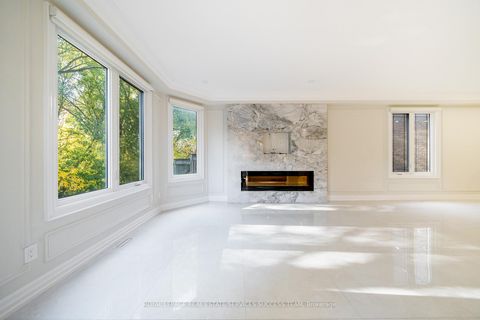 Photo 18 at 49 Cooper creek Court, Maple, Vaughan