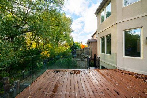 Photo 19 at 49 Cooper creek Court, Maple, Vaughan