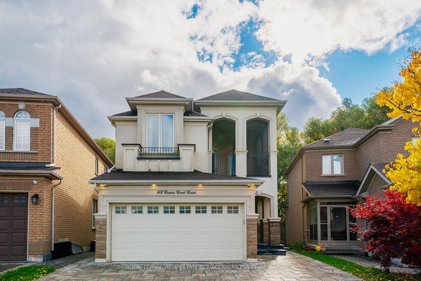 49 Cooper creek Court, Maple, Vaughan photo number 2