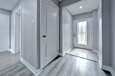 Photo 16 at 47 Woolenscote Circle, Clairville, Toronto