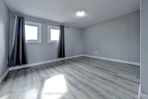 Photo 21 at 47 Woolenscote Circle, Clairville, Toronto
