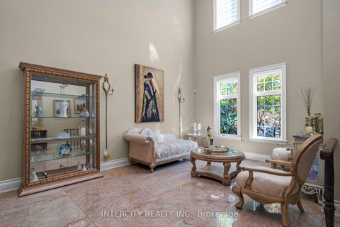 Photo 6 at 118 Park Ridge Drive, Kleinburg, Vaughan