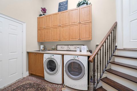 Photo 21 at 118 Park Ridge Drive, Kleinburg, Vaughan