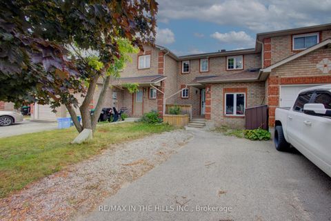 Photo 1 at 14 TUNBRIDGE Road, Georgian Drive, Barrie
