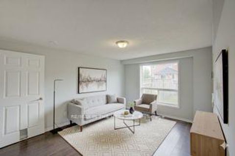 Photo 3 at 14 TUNBRIDGE Road, Georgian Drive, Barrie