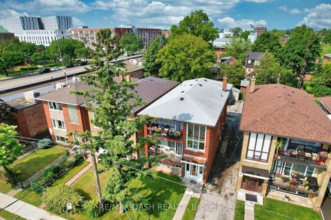 Photo 1 at 8 Nineteenth Street, New Toronto, Toronto