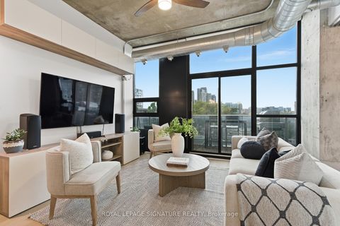 Photo 7 at 503 - 60 Bathurst Street, Niagara, Toronto