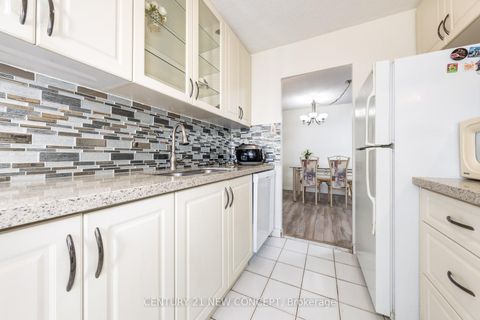 Photo 17 at 1407 - 205 Hilda Avenue, Newtonbrook West, Toronto