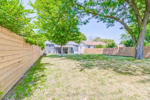 Photo 21 at 27 Horton Boulevard, Eglinton East, Toronto Photo 21 at 27 Horton Boulevard, Eglinton East, Toronto