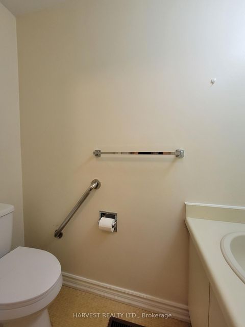 Photo 9 at 25 Nettlecreek Crescent, Milliken, Toronto