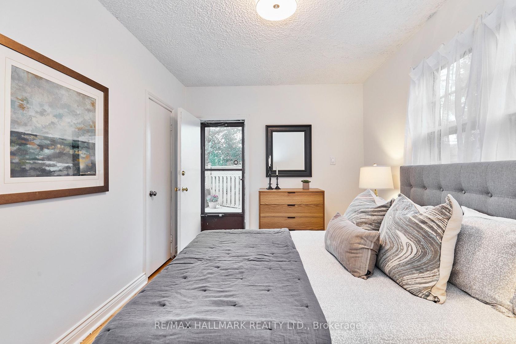Photo 12 at 1254 Kingston Road, Cliffside, Toronto Photo 12 at 1254 Kingston Road, Cliffside, Toronto