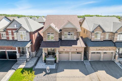 Photo 1 at 1464 Farrow Crescent, Rural Innisfil, Innisfil