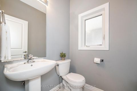 Photo 13 at 1464 Farrow Crescent, Rural Innisfil, Innisfil