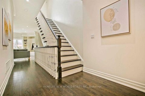 Photo 17 at 7 Roslin Avenue, Lawrence Park North, Toronto