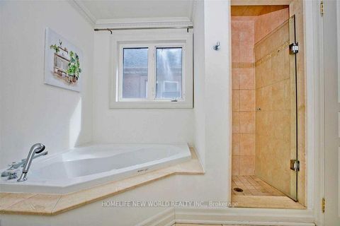 Photo 21 at 7 Roslin Avenue, Lawrence Park North, Toronto