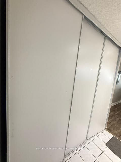 Photo 3 at 1707 - 5 Rowntree Road, Jamestown, Toronto