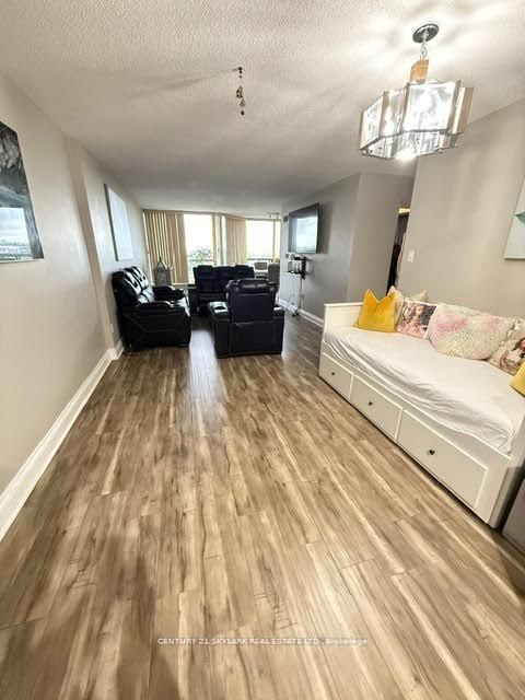 Photo 5 at 1707 - 5 Rowntree Road, Jamestown, Toronto