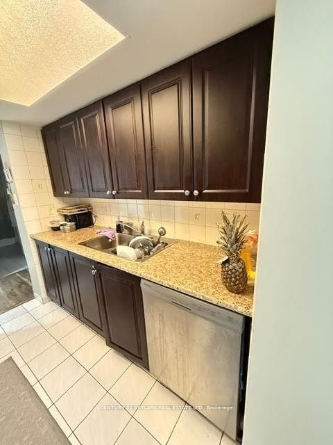 Photo 9 at 1707 - 5 Rowntree Road, Jamestown, Toronto