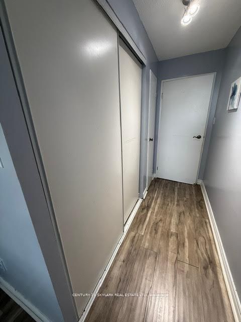 Photo 16 at 1707 - 5 Rowntree Road, Jamestown, Toronto