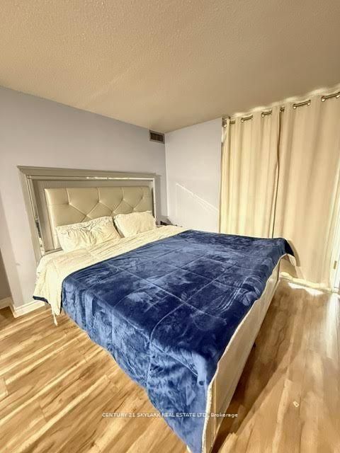Photo 20 at 1707 - 5 Rowntree Road, Jamestown, Toronto