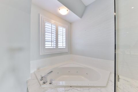 Photo 15 at 10 - 2160 Trafalgar Road W, RO River Oaks, Oakville