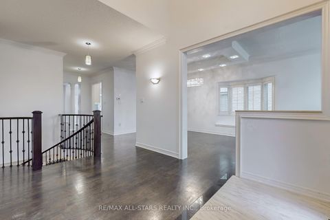 Photo 10 at 2400 Tesla Crescent, JC Joshua Creek, Oakville