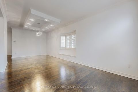 Photo 14 at 2400 Tesla Crescent, JC Joshua Creek, Oakville