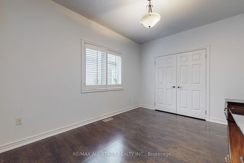 Photo 23 at 2400 Tesla Crescent, JC Joshua Creek, Oakville