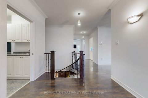 Photo 26 at 2400 Tesla Crescent, JC Joshua Creek, Oakville