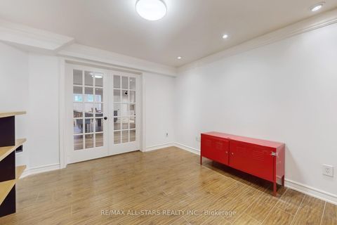 Photo 37 at 2400 Tesla Crescent, JC Joshua Creek, Oakville