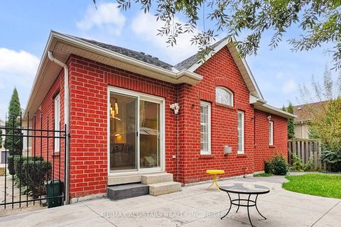 Photo 39 at 2400 Tesla Crescent, JC Joshua Creek, Oakville