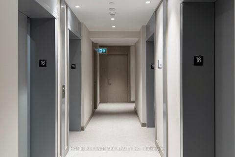 Photo 5 at 1602 - 125 Blue Jays Way, Waterfront Communities C1, Toronto