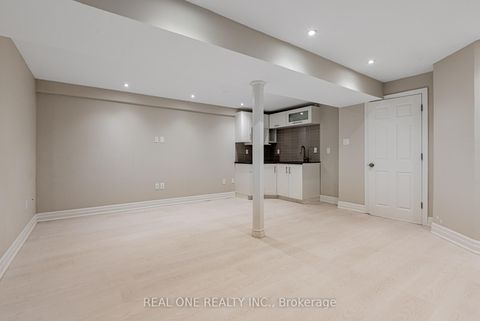 Photo 25 at 15 Debonair Street, Westbrook, Richmond Hill